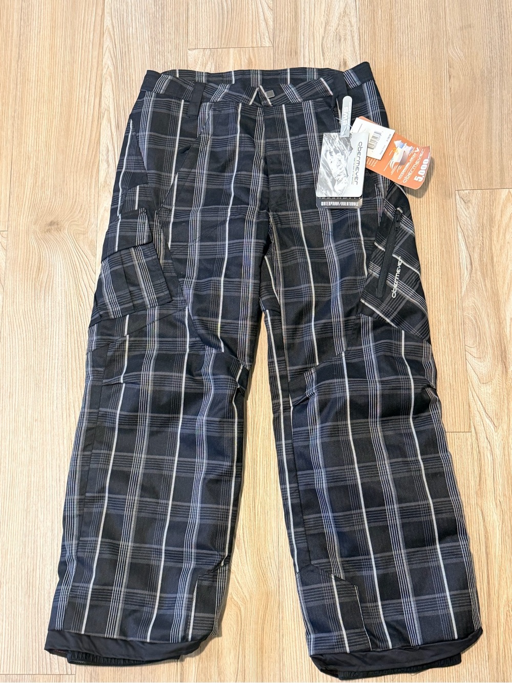Obermeyer Men’s Black & Gray Plaid Cargo Snow Pants